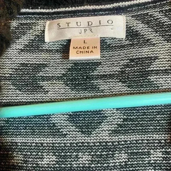 Studio JP waterfall open front cardigan in black & white geometric pattern large - Picture 4 of 7